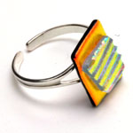 Orange dichroic ring