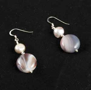 FRESHWATER PEARL AND AGATE EARRINGS