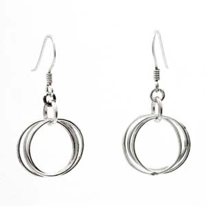 Siver earrings with 3 intertwined rings